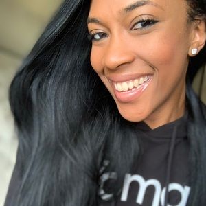 Meet your Posher, Destiny